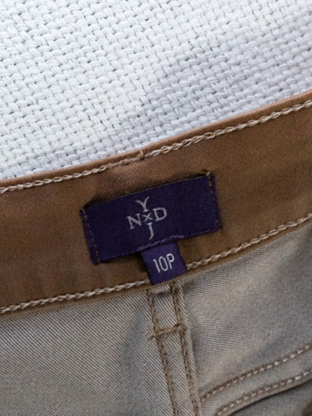 NYDJ Brown Stretch Legging Pants Size 10P Petite Slim Skinny Pull On Made USA - Picture 2 of 14